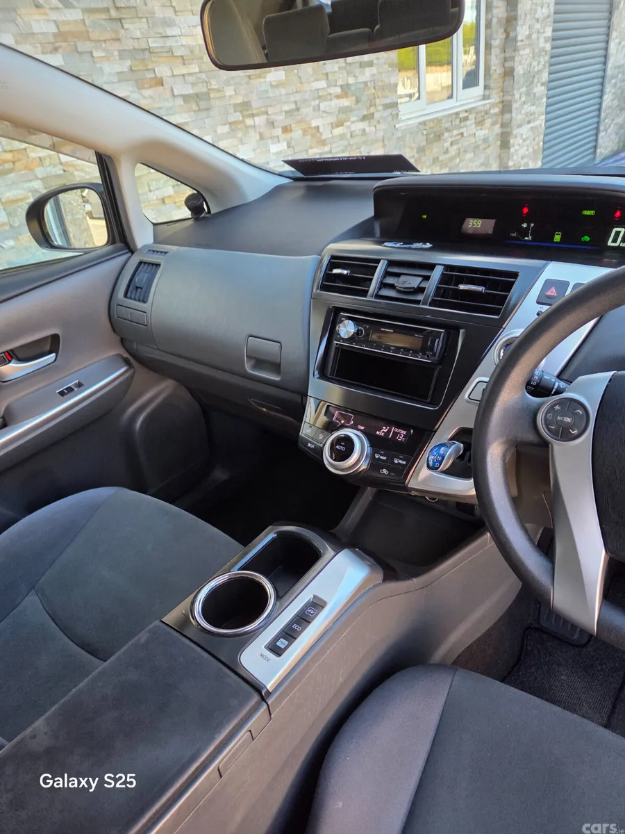 Toyota Prius MPV, Petrol Hybrid, 2014, Black