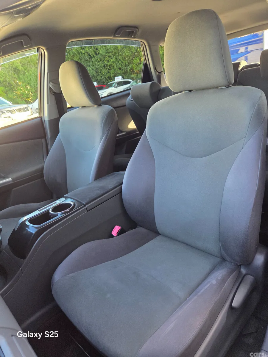 Toyota Prius MPV, Petrol Hybrid, 2014, Black