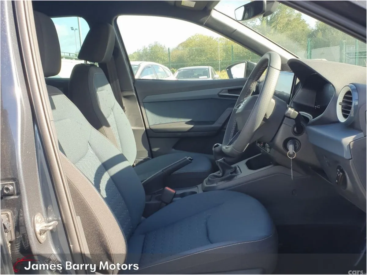 SEAT Arona SUV, Petrol, 2026, Grey