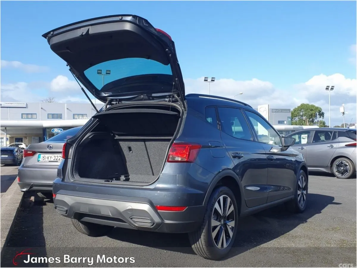 SEAT Arona SUV, Petrol, 2026, Grey