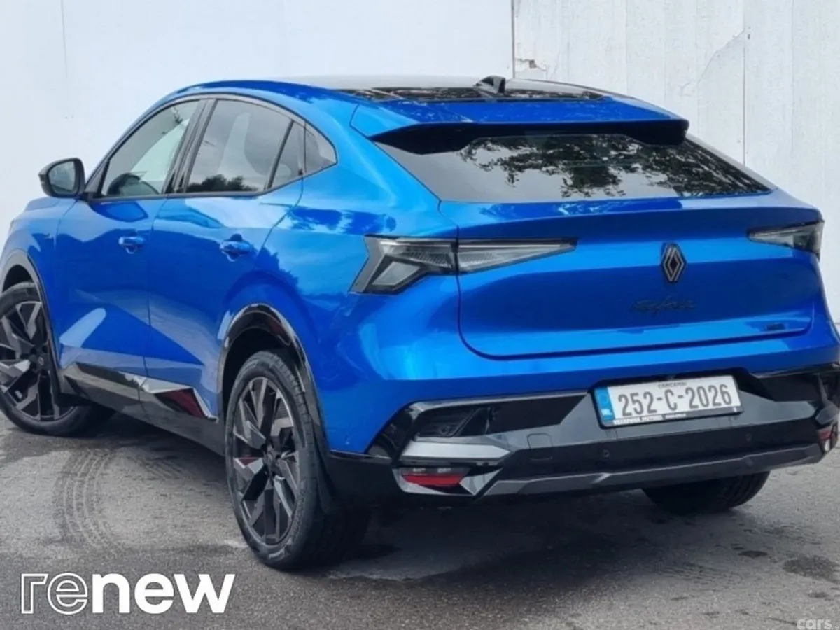 Renault Rafale SUV, Petrol Hybrid, 2025, Blue