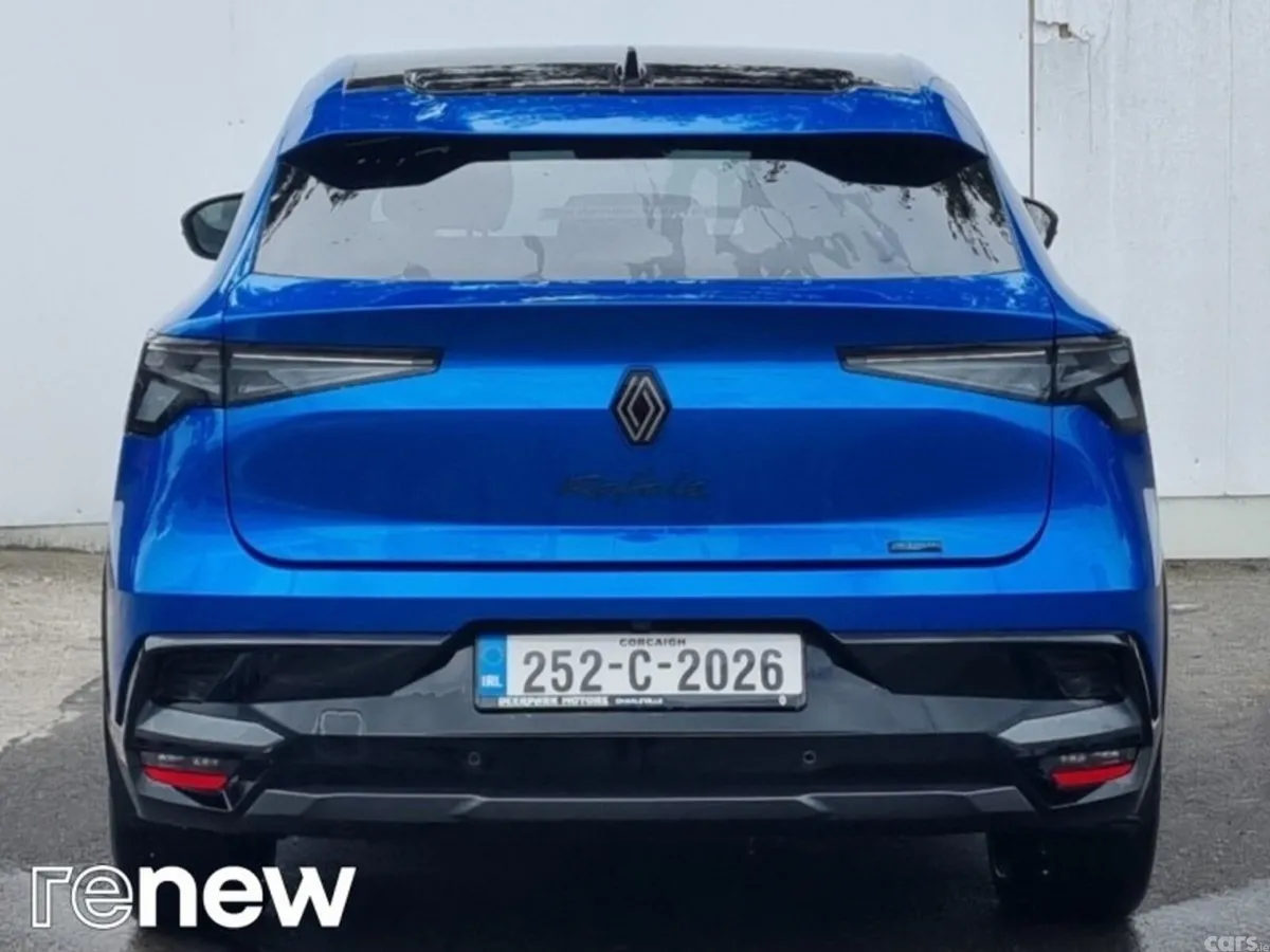 Renault Rafale SUV, Petrol Hybrid, 2025, Blue