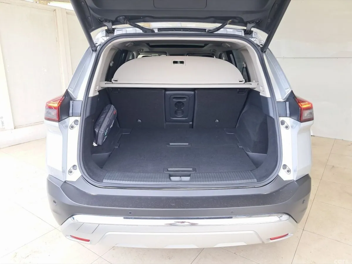 Nissan X-Trail SUV, Petrol Hybrid, 2024, Silver