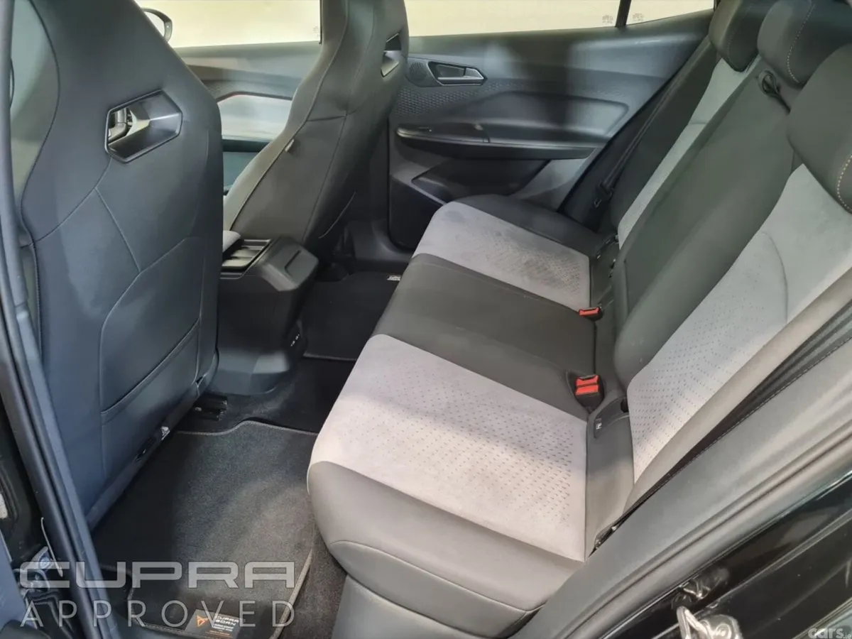 Cupra Born Estate, Electric, 2025, Black