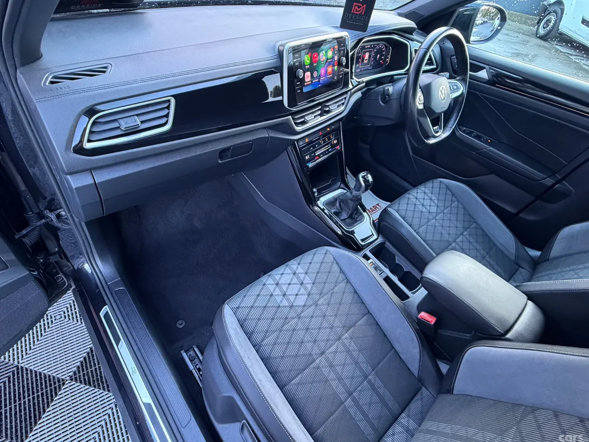 Volkswagen T-Roc SUV, Petrol, 2024, Black