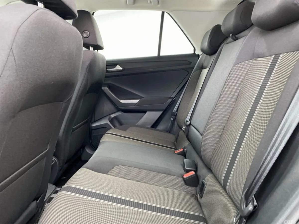 Volkswagen T-Roc SUV, Diesel, 2021, White