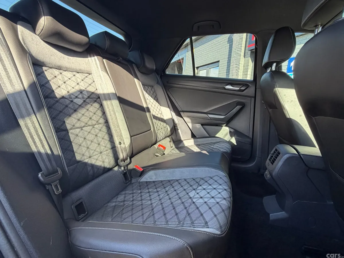 Volkswagen T-Roc SUV, Petrol, 2024, Black