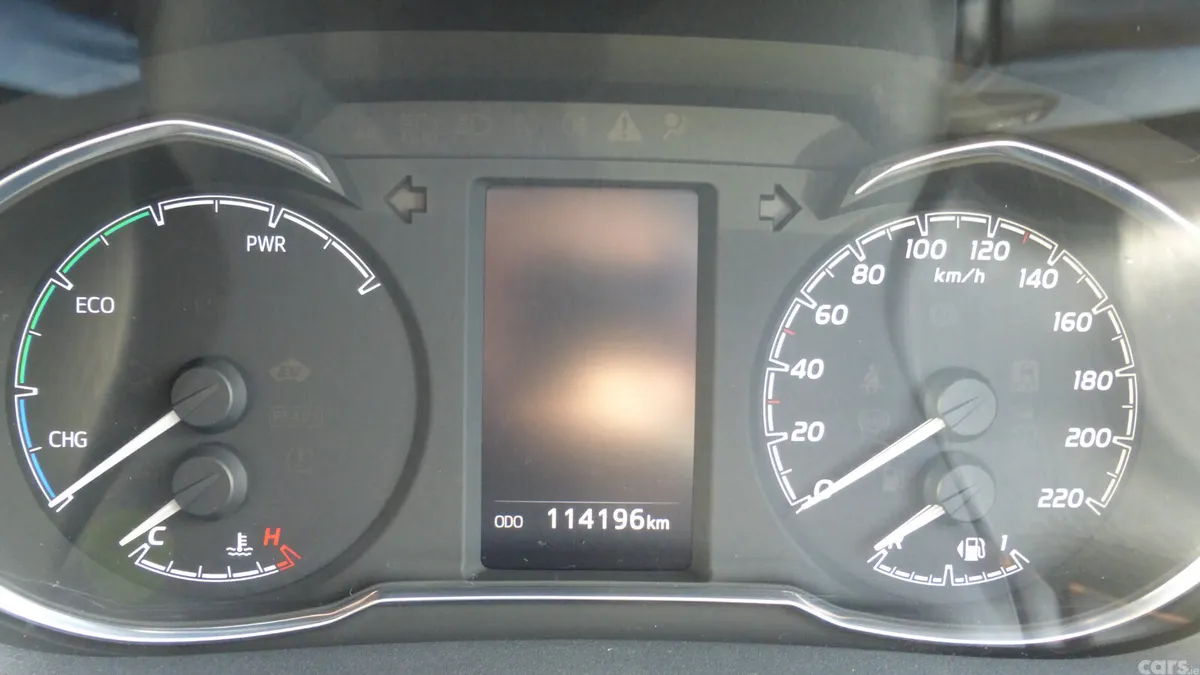 Toyota Yaris MPV, Petrol Hybrid, 2020, Grey