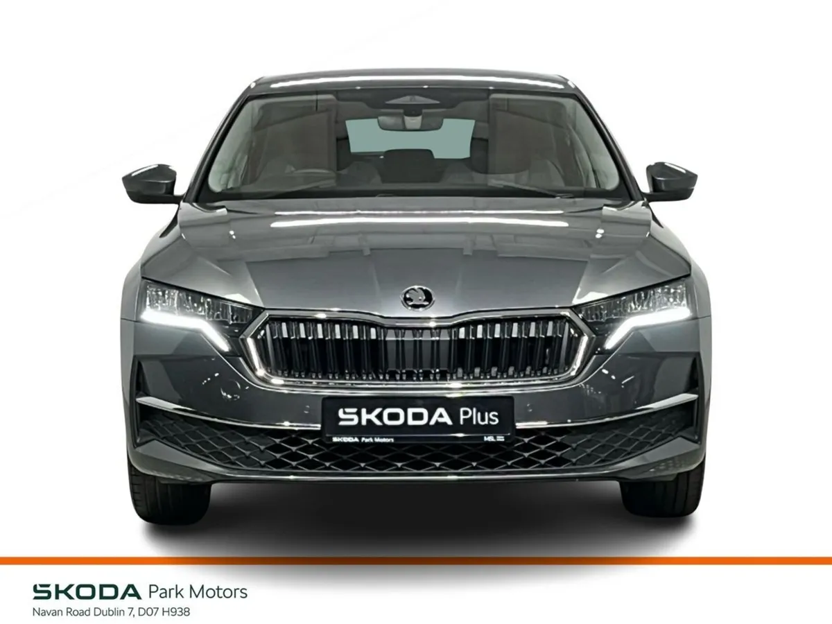 Skoda Octavia Saloon, Diesel, 2026, Grey