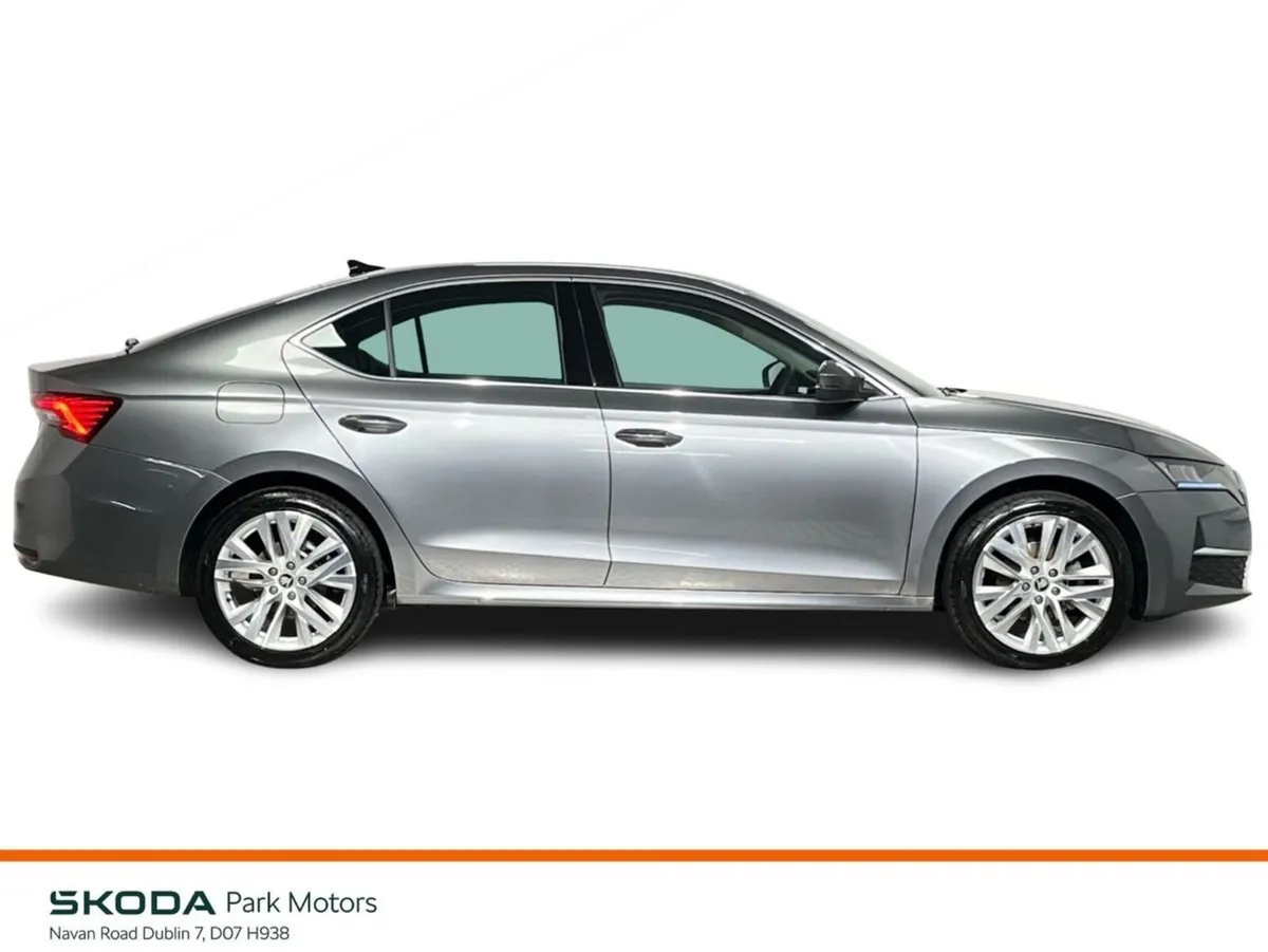 Skoda Octavia Saloon, Diesel, 2026, Grey