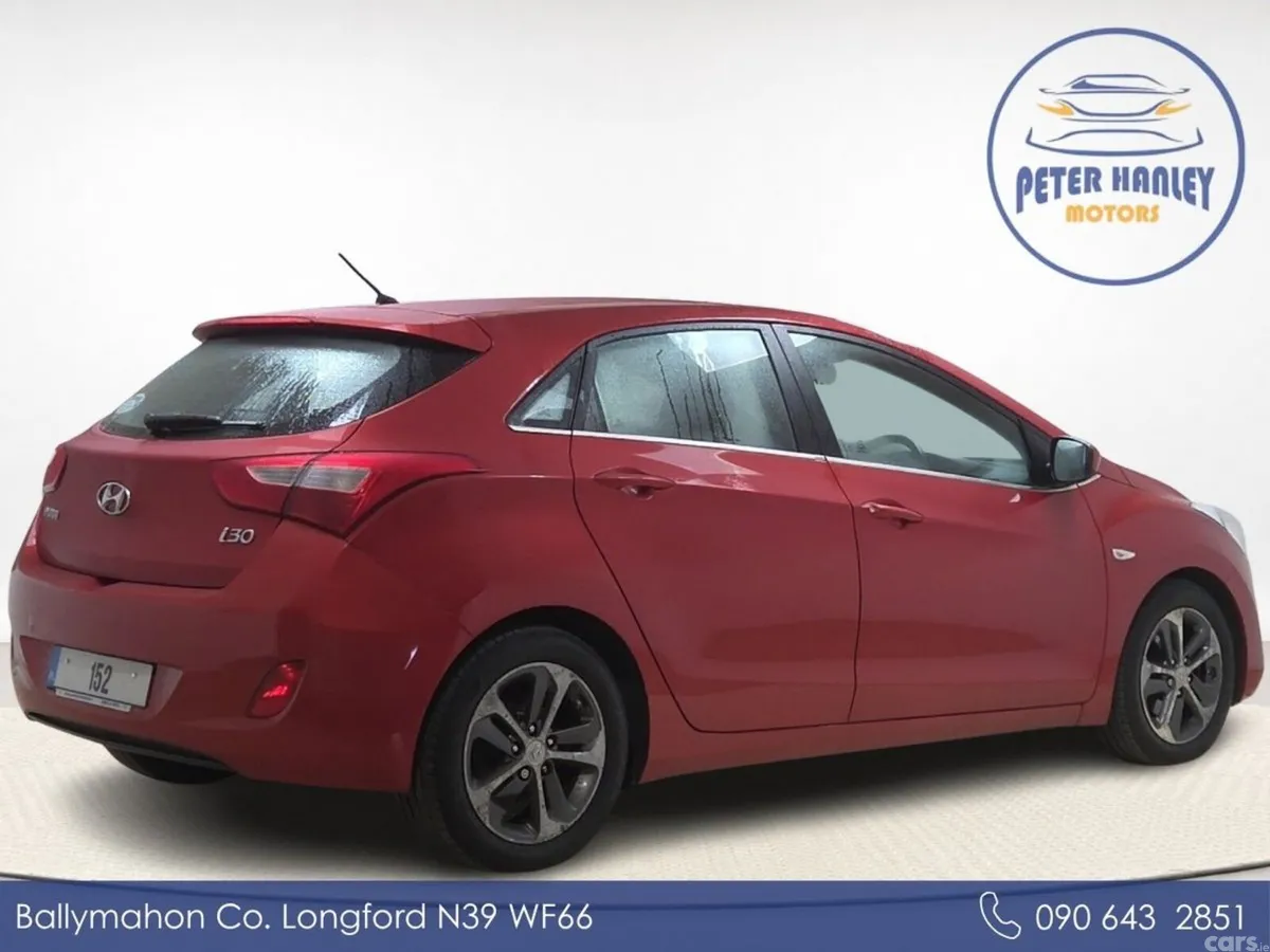Hyundai i30 Hatchback, Petrol, 2015, Red