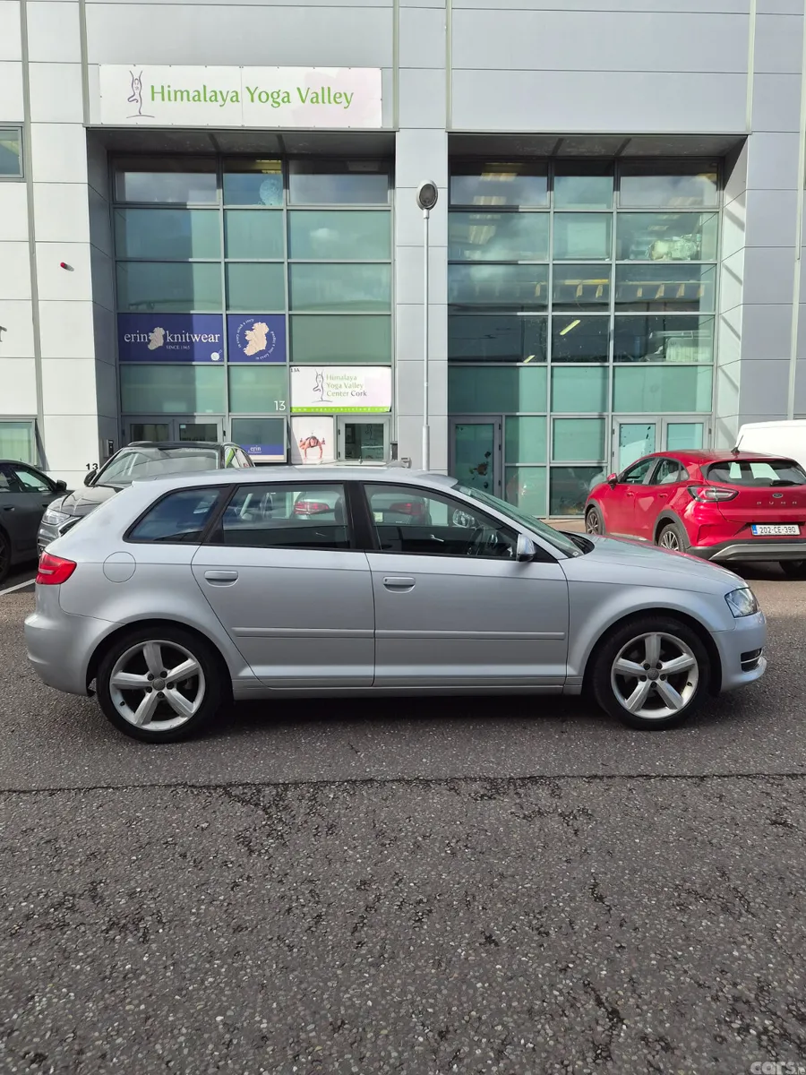 Audi A3 Hatchback, Petrol, 2011, Silver