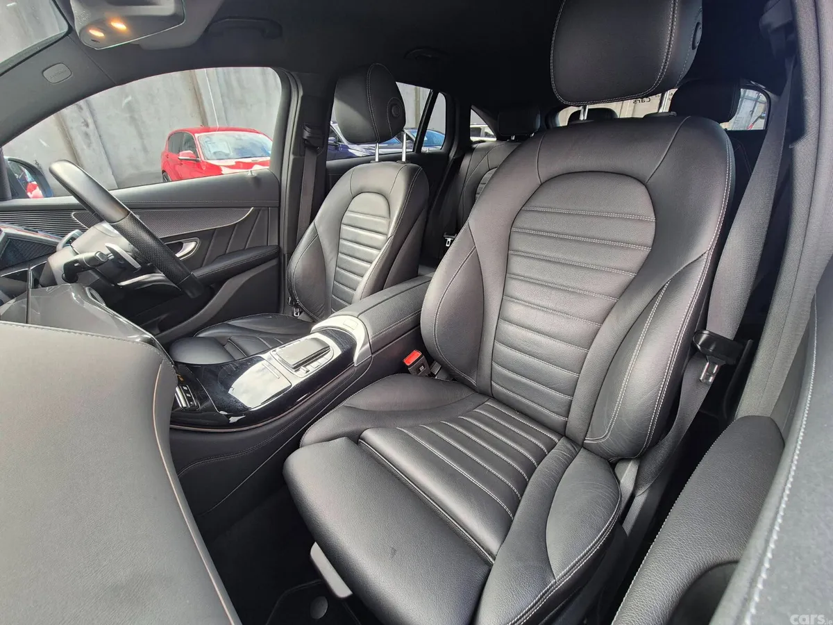 Mercedes-Benz AMG SUV, Electric, 2023, Blue