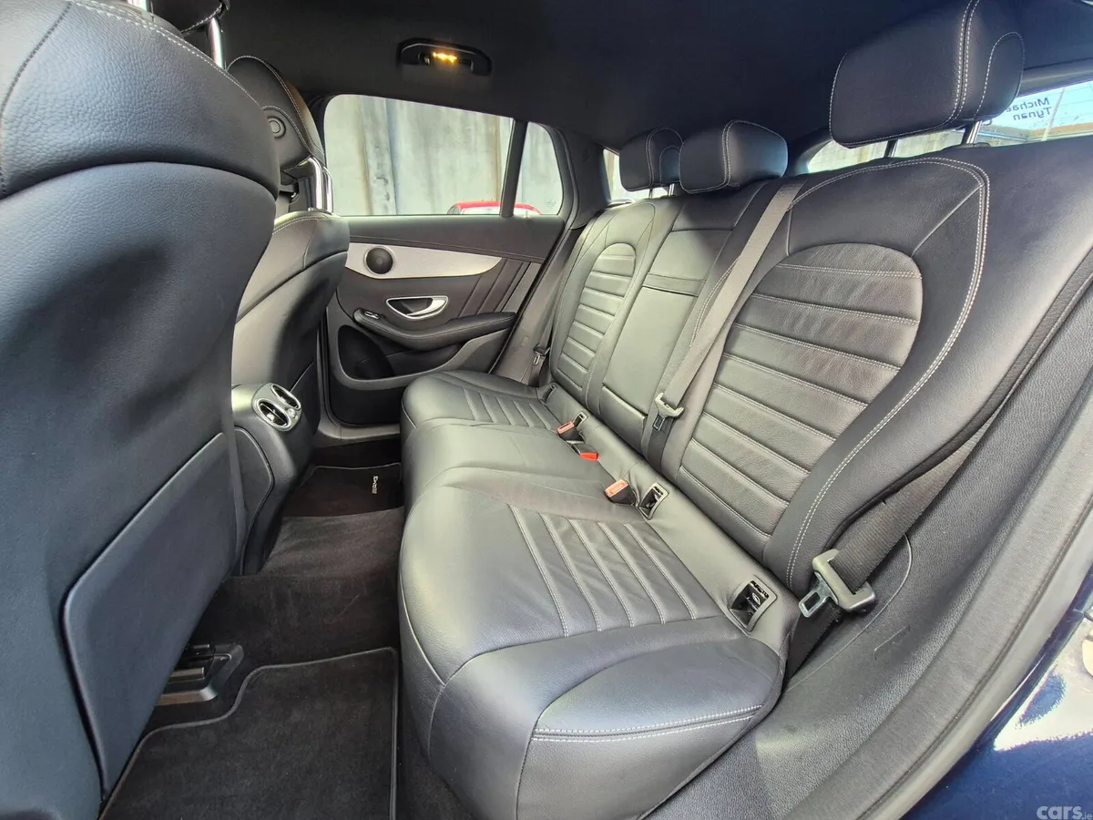 Mercedes-Benz AMG SUV, Electric, 2023, Blue