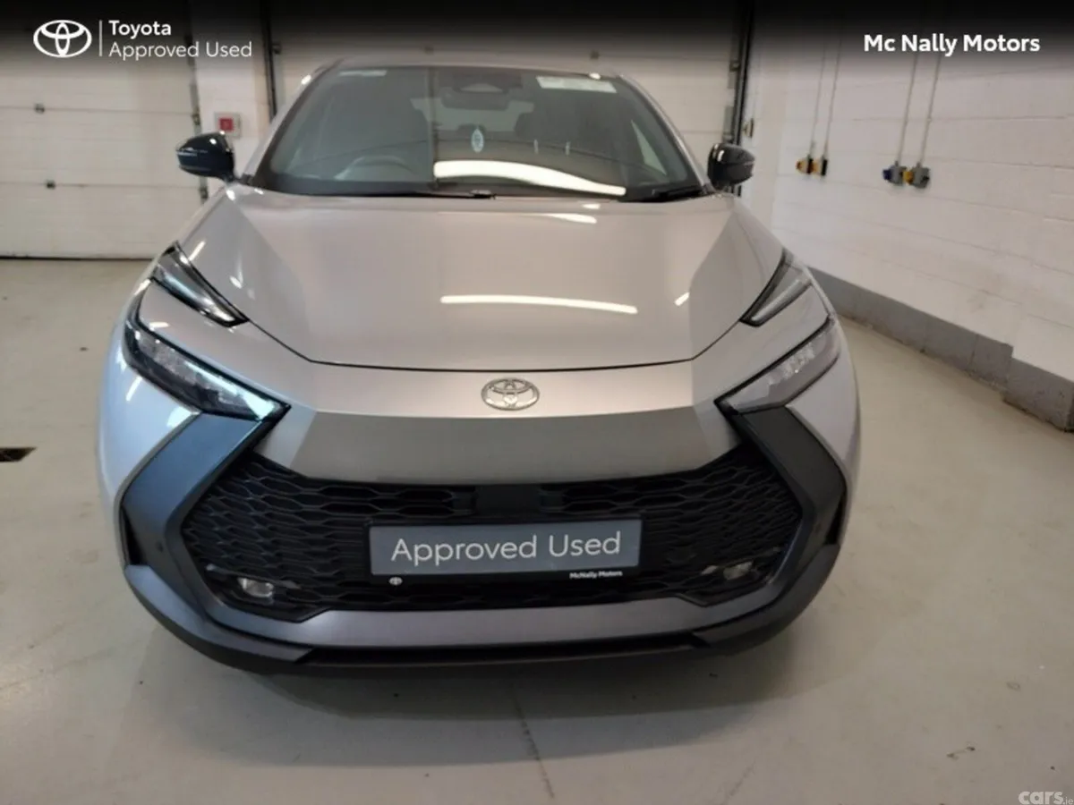 Toyota C-HR SUV, Petrol Hybrid, 2026, Grey