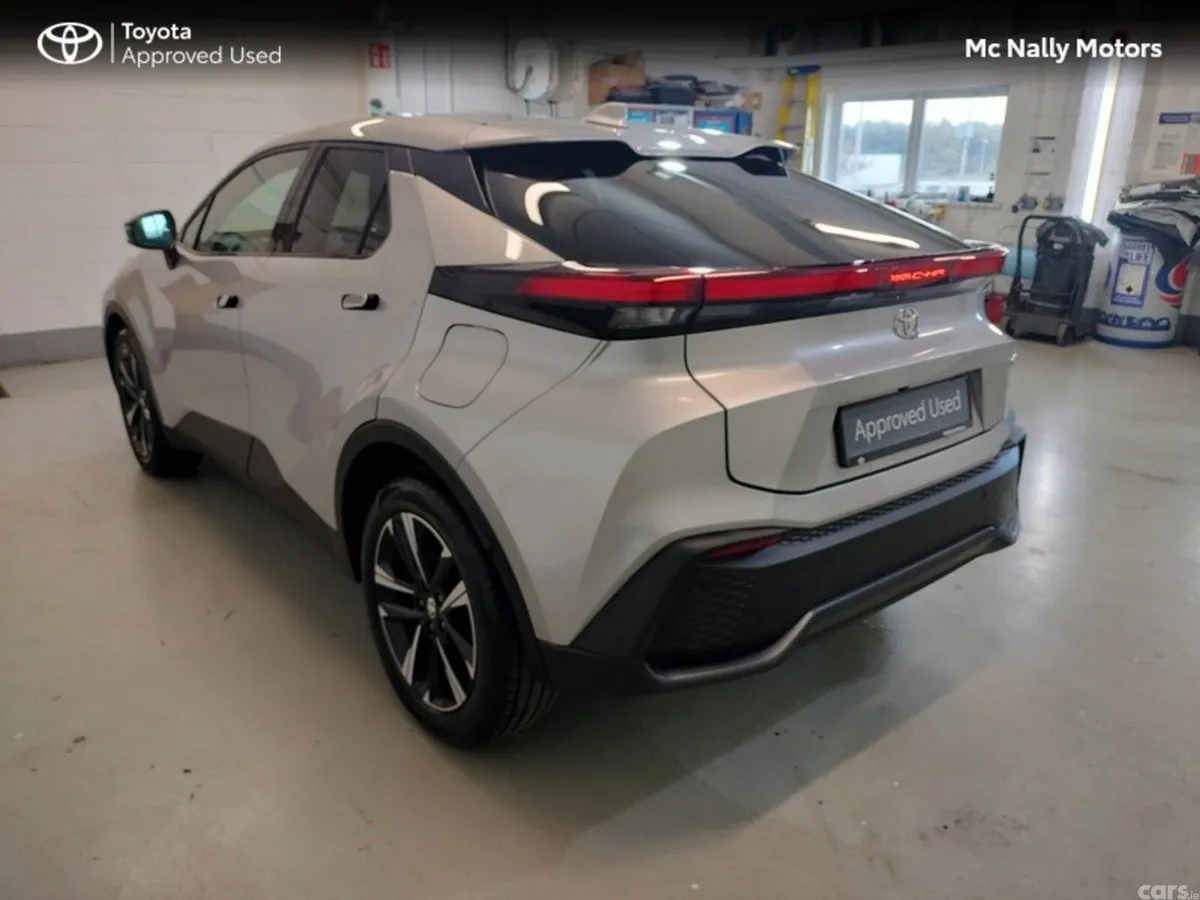 Toyota C-HR SUV, Petrol Hybrid, 2026, Grey