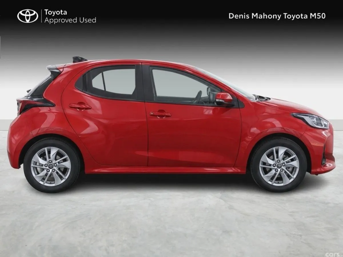 Toyota Yaris Hatchback, Petrol Hybrid, 2026, Red