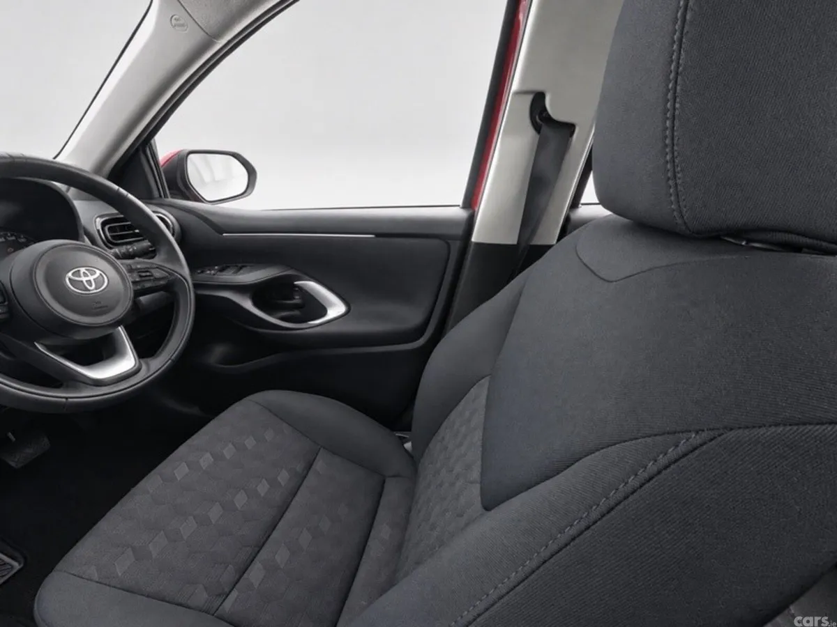 Toyota Yaris Hatchback, Petrol Hybrid, 2026, Red