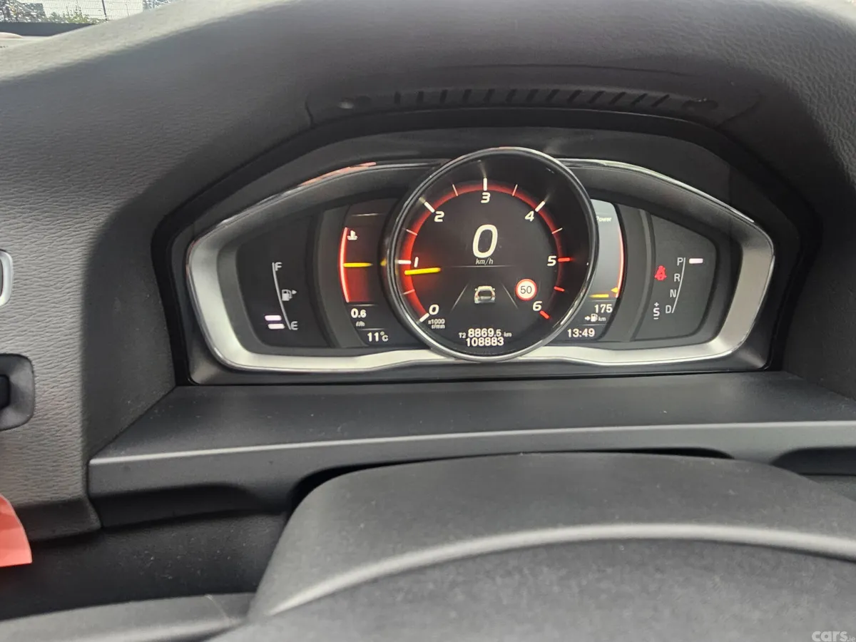 Volvo V60 Estate, Diesel, 2017, Blue