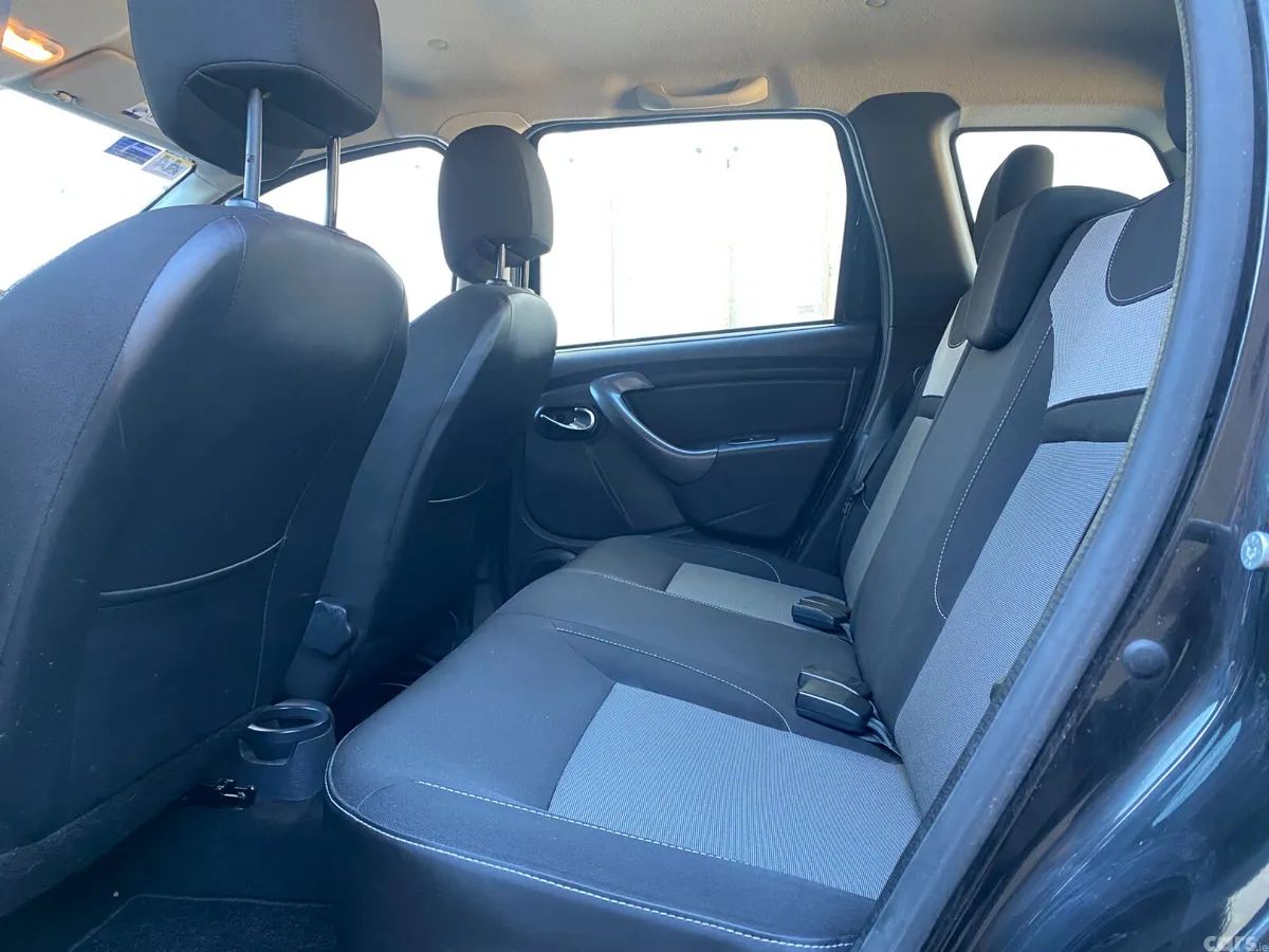 Dacia Duster SUV, Diesel, 2016, Black