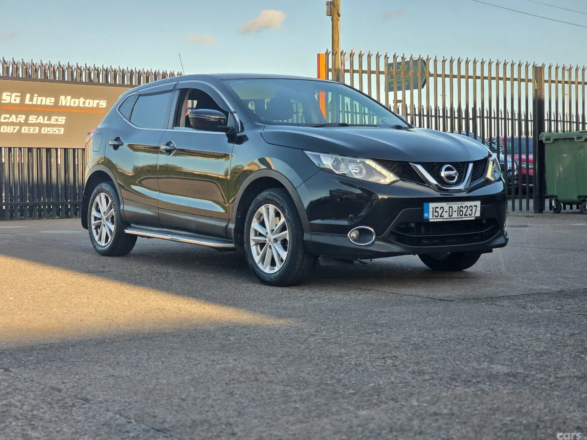 Nissan Qashqai Hatchback, Diesel, 2015, Black