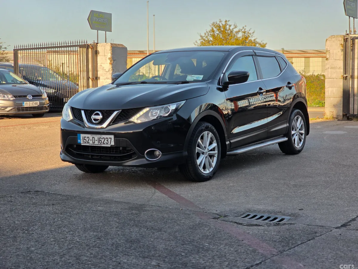 Nissan Qashqai Hatchback, Diesel, 2015, Black