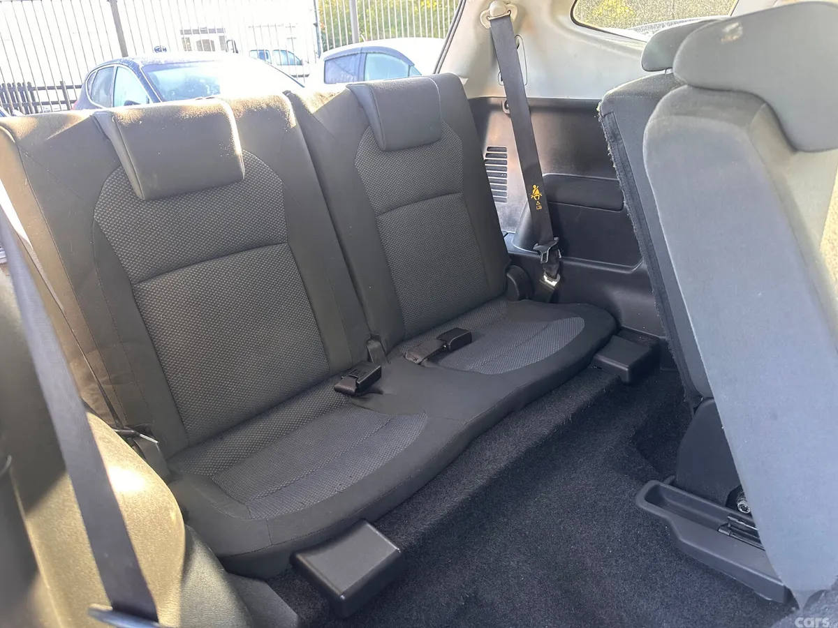 Nissan Qashqai+2 MPV, Diesel, 2013, Black