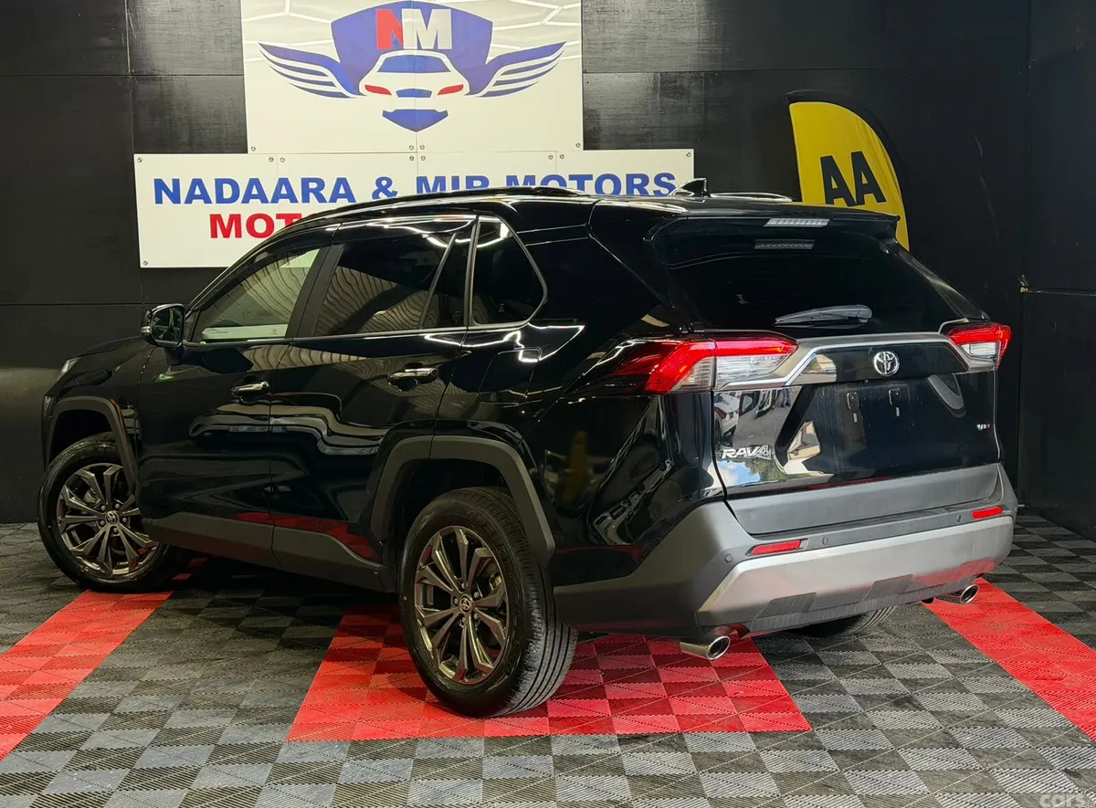 Toyota RAV4 SUV, Petrol Hybrid, 2025, Black
