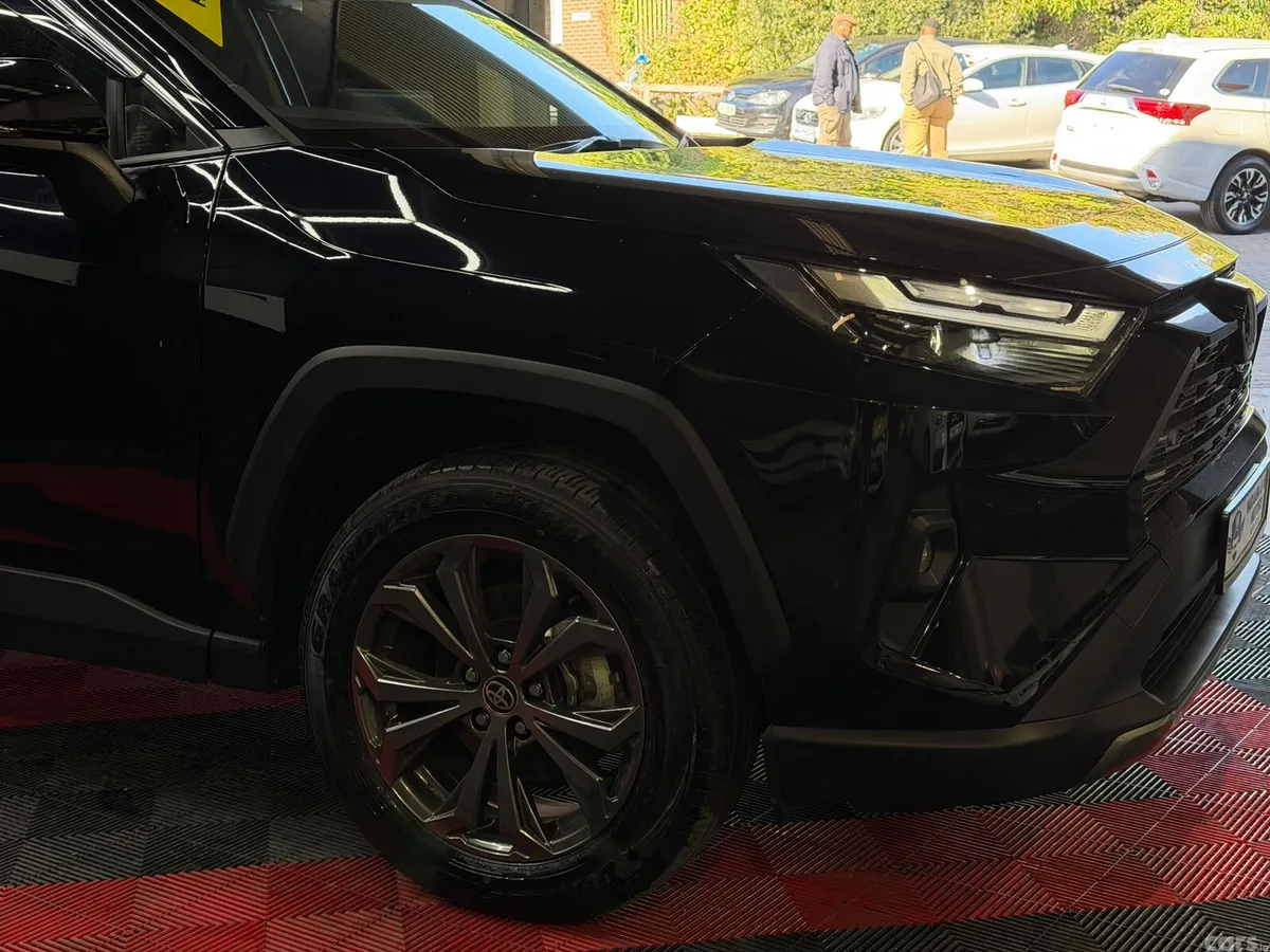 Toyota RAV4 SUV, Petrol Hybrid, 2025, Black