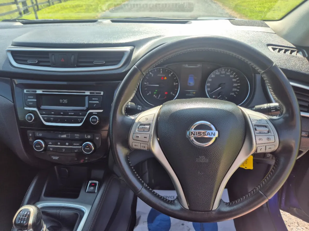 Nissan Qashqai SUV, Diesel, 2017, Blue