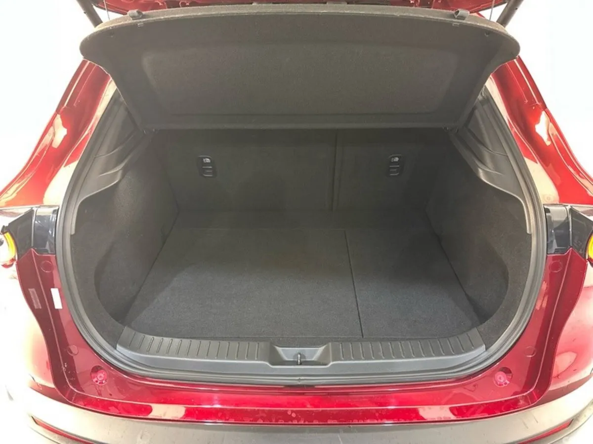 Mazda CX-30 SUV, Petrol, 2022, Red