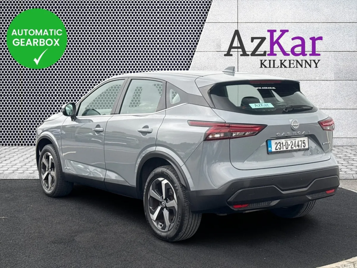 Nissan Qashqai SUV, Petrol, 2023, Grey