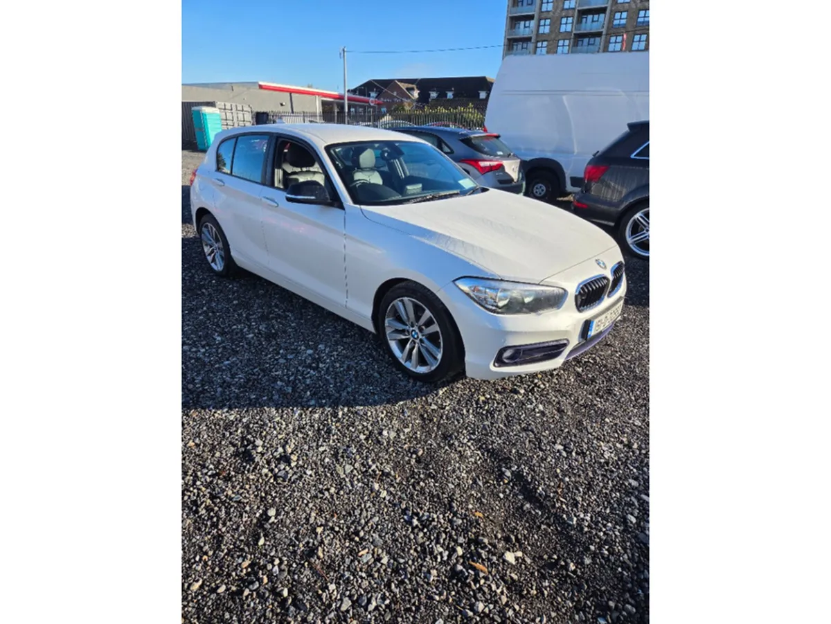 BMW 1-Series Hatchback, Diesel, 2015, White