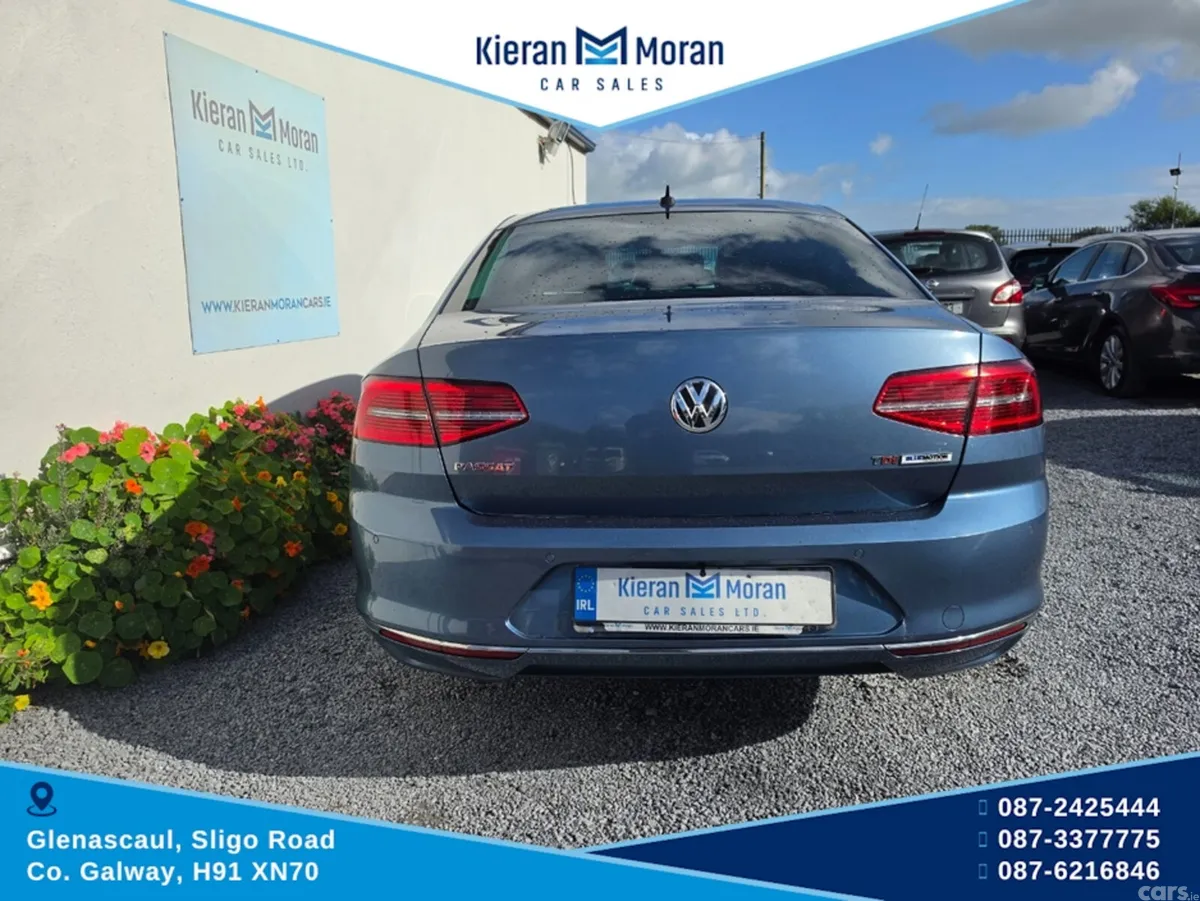 Volkswagen Passat Saloon, Diesel, 2017, Blue