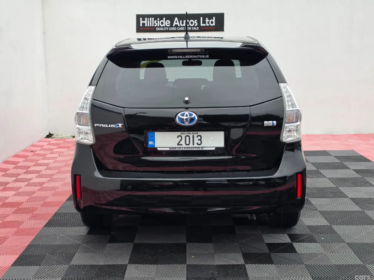 Toyota Prius MPV, Petrol Hybrid, 2013, Black