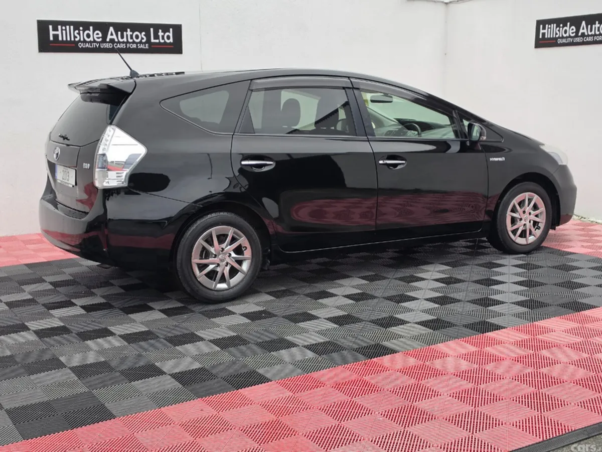 Toyota Prius MPV, Petrol Hybrid, 2013, Black
