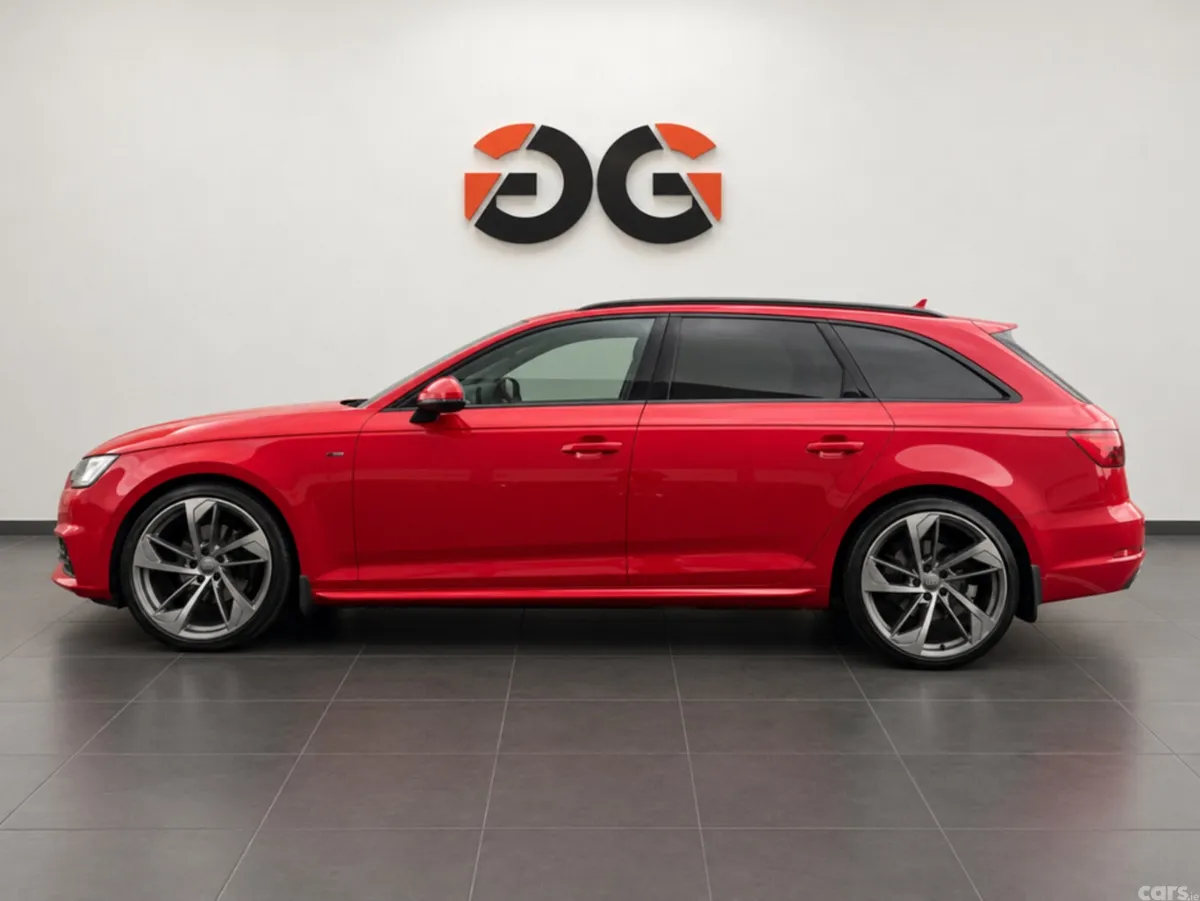 Audi A4 Estate, Diesel, 2017, Red