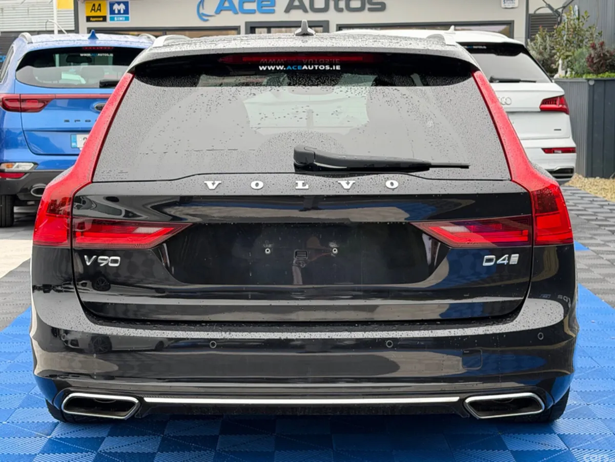 Volvo V90 Estate, Diesel, 2019, Black