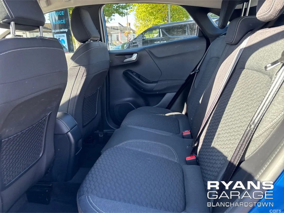Ford Puma MPV, Petrol, 2022, Blue