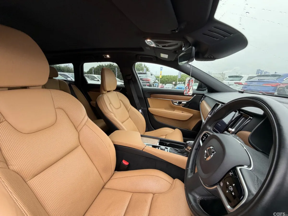 Volvo V90 Estate, Diesel, 2019, Black