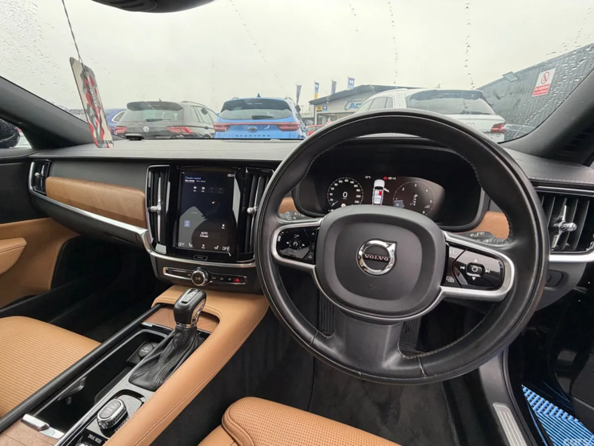 Volvo V90 Estate, Diesel, 2019, Black