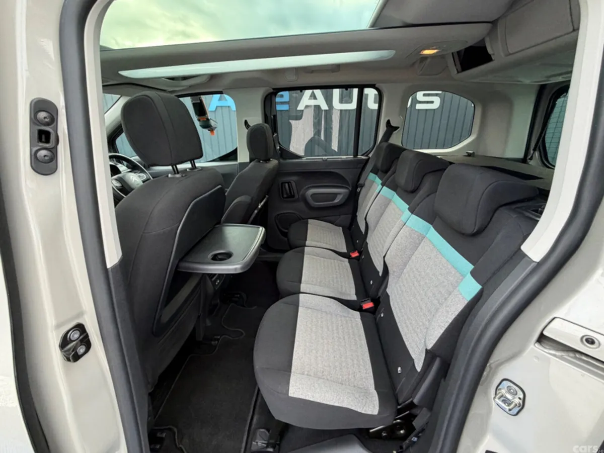 Citroen Berlingo Multispace MPV, Diesel, 2021, Beige