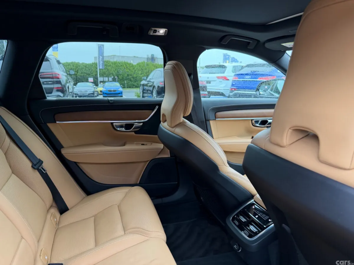 Volvo V90 Estate, Diesel, 2019, Black