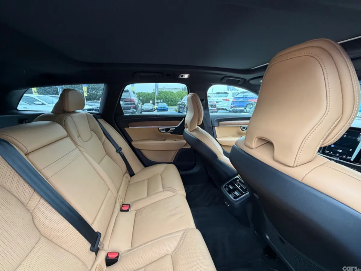 Volvo V90 Estate, Diesel, 2019, Black