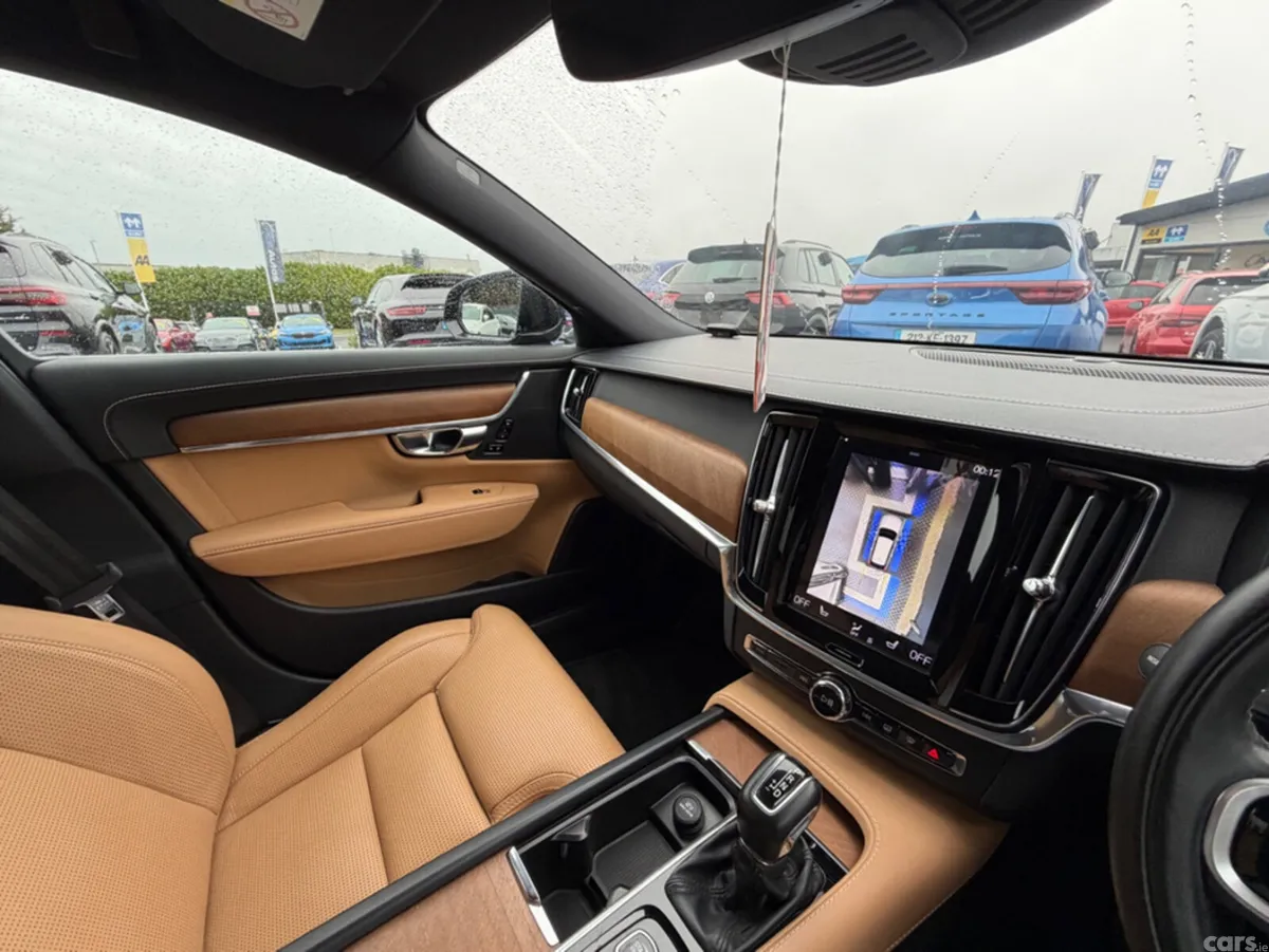 Volvo V90 Estate, Diesel, 2019, Black
