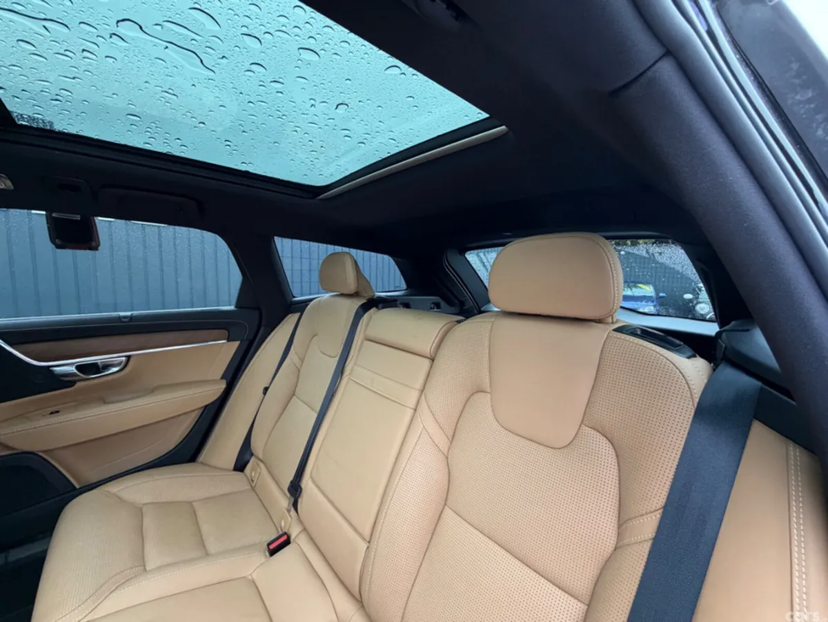 Volvo V90 Estate, Diesel, 2019, Black