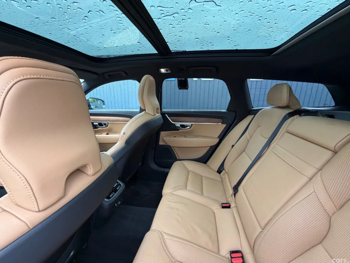Volvo V90 Estate, Diesel, 2019, Black