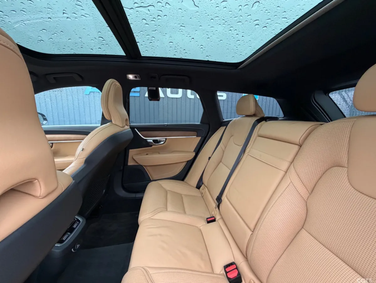 Volvo V90 Estate, Diesel, 2019, Black