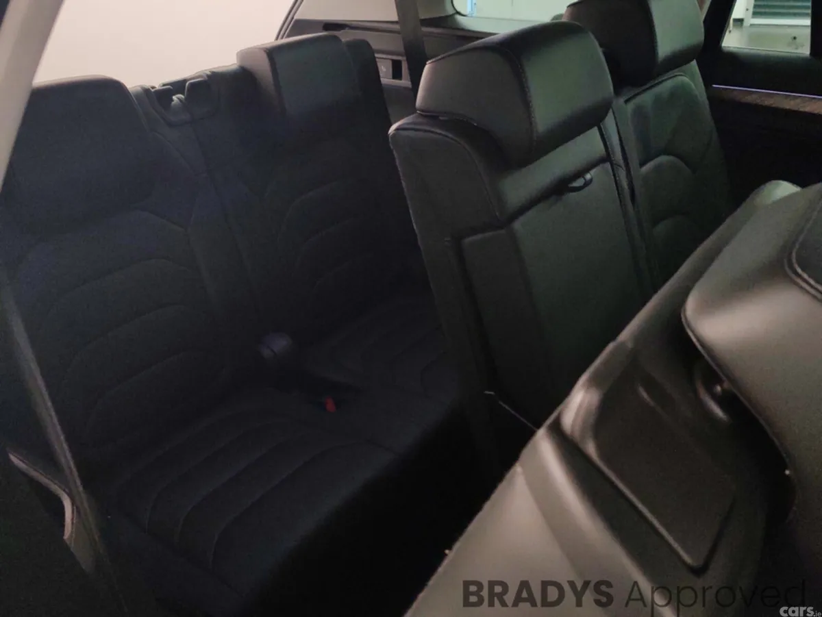 Skoda Kodiaq Estate, Diesel, 2023, Grey