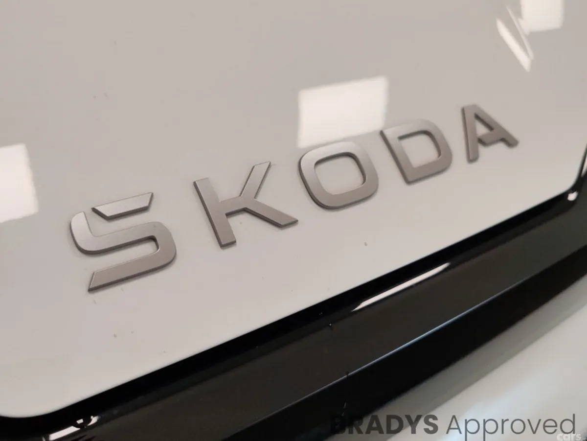 Skoda Elroq Hatchback, Electric, 2026, White